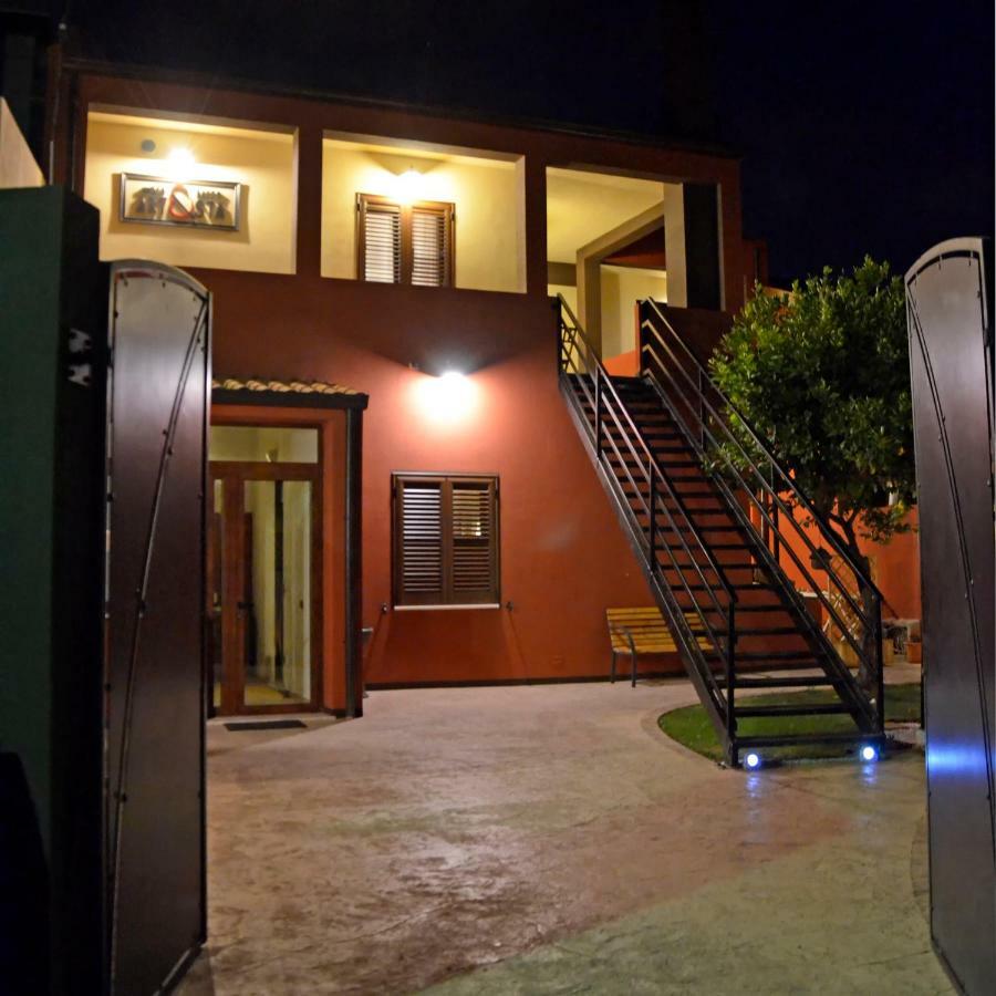 Artista B&B Кабрас Экстерьер фото